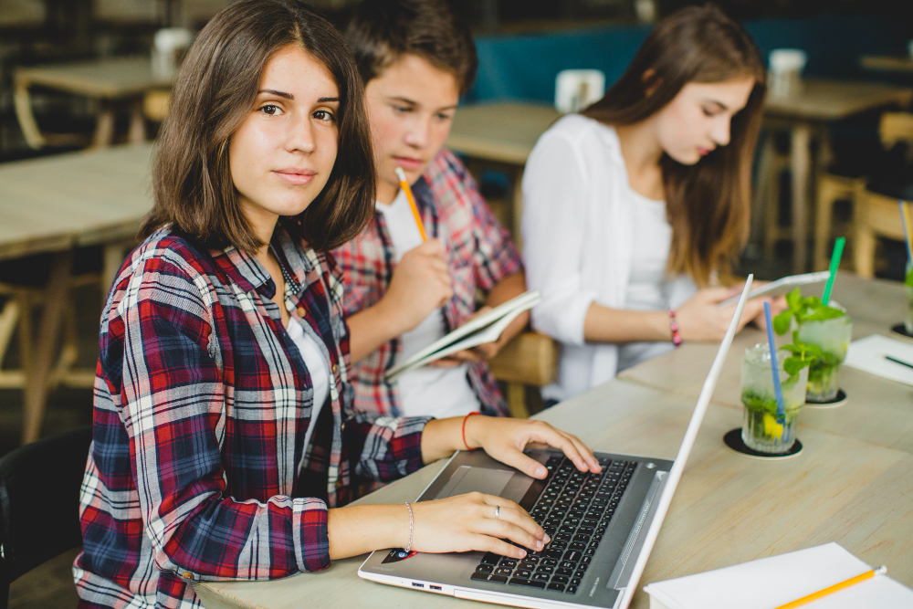 Master Grammar with IELTS Test Preparation in Dubai: Avoid These Common Mistakes