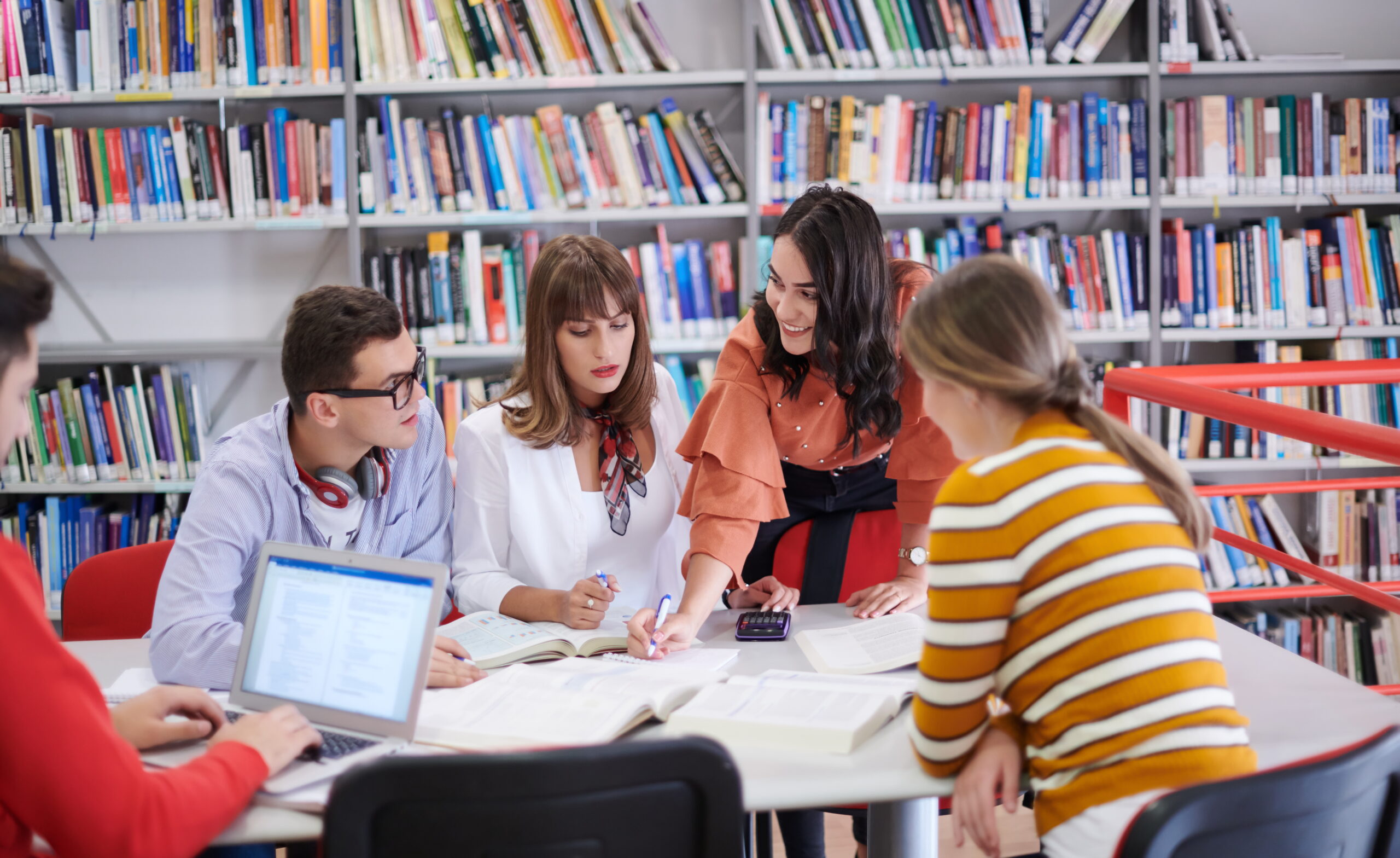 How to Increase IELTS Listening Score from Band 6 to Band 8